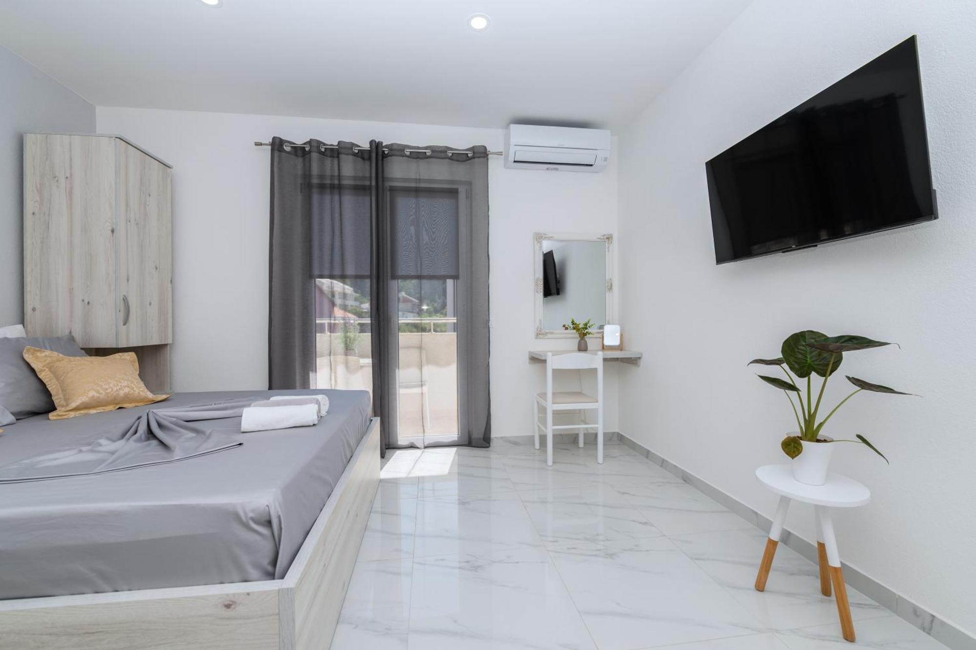 Apartmants Sestic Tucepi